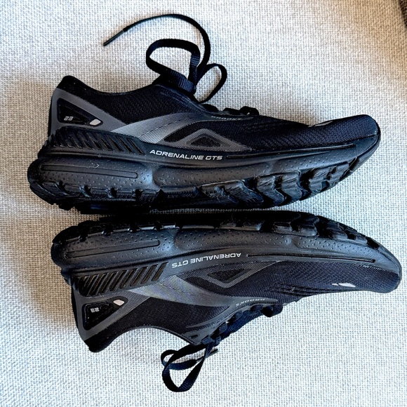 Brooks Adrenaline GTS23  Womens Black Size 6 - No box - See Comments-  FREE SHIP - Picture 15 of 15